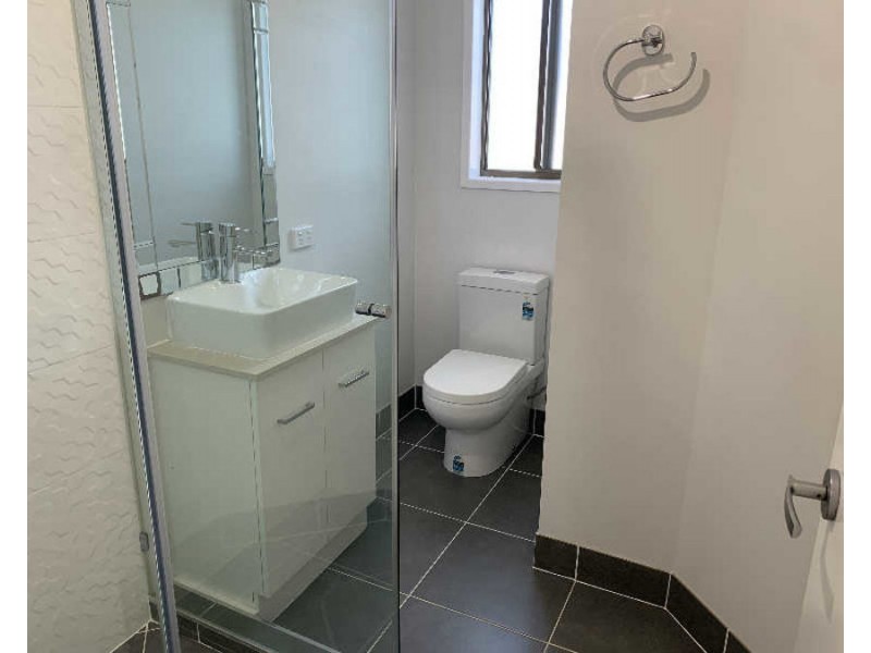 9 Tarwarri Cres, Mooloolaba QLD 4557