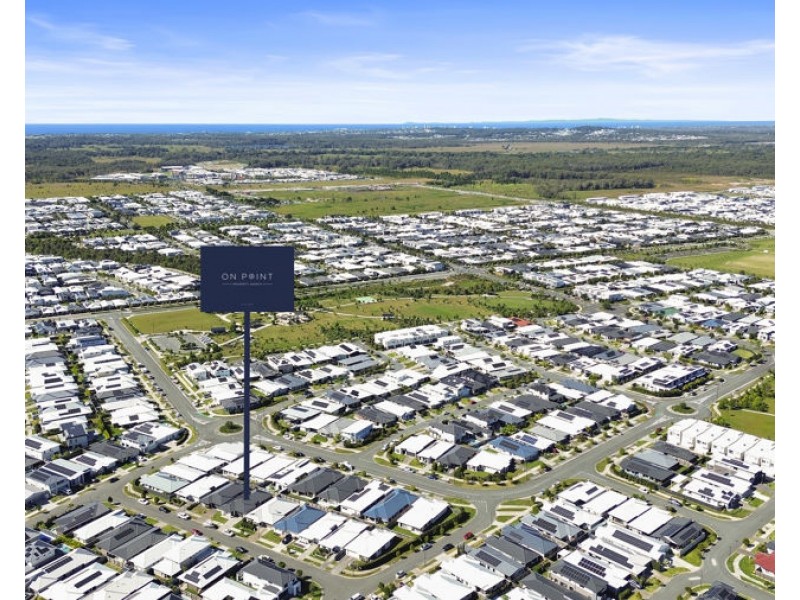 12 Valour Street, Palmview QLD 4553