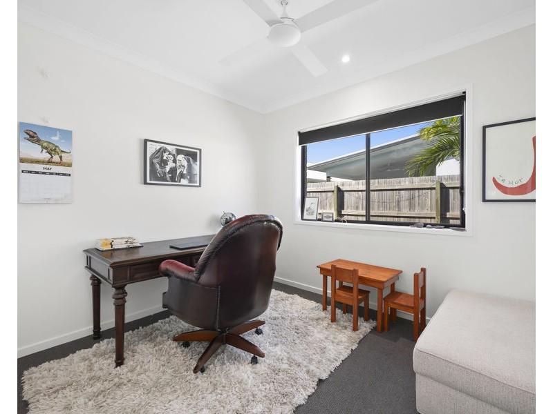 12 Valour Street, Palmview QLD 4553