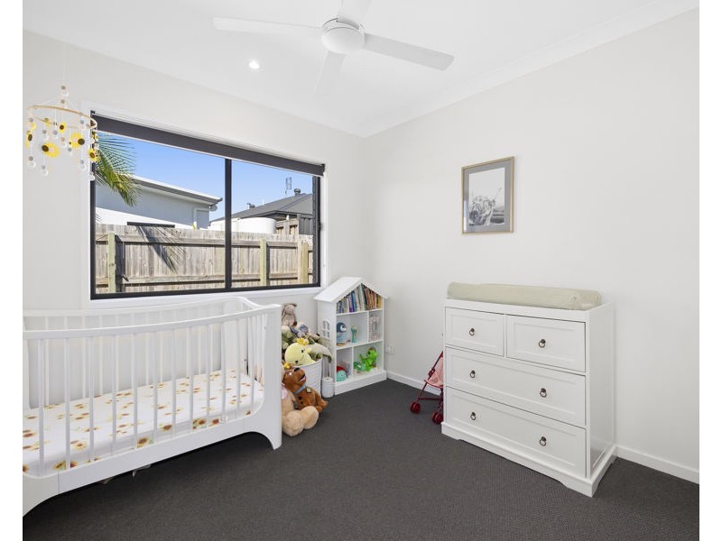 12 Valour Street, Palmview QLD 4553