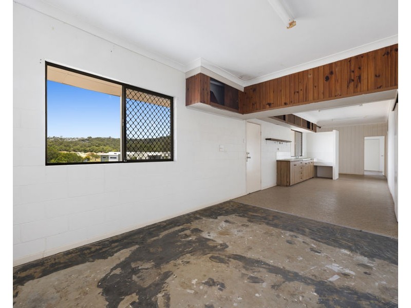 4 Elizabeth Farm Ct, Maroochydore QLD 4558