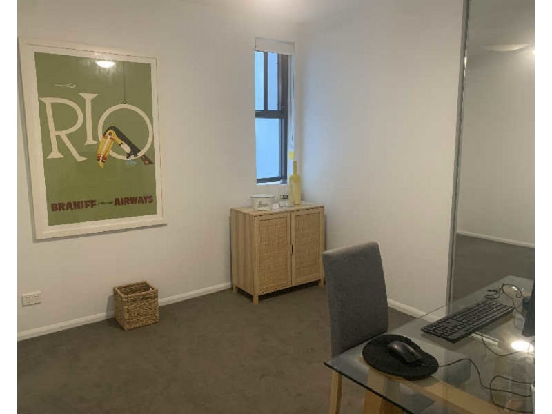 204/10 Curwen, Chermside QLD 4032