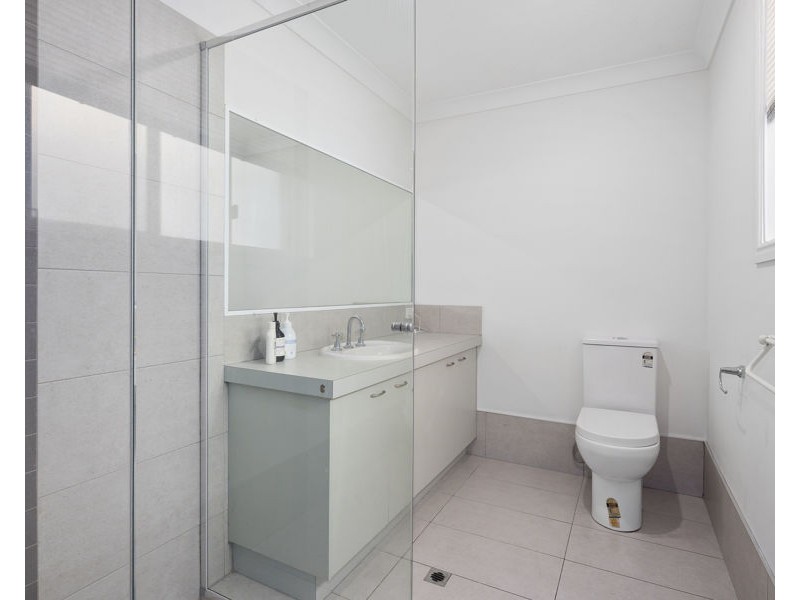 2/22 Fernleigh Cres, Mountain Creek QLD 4557