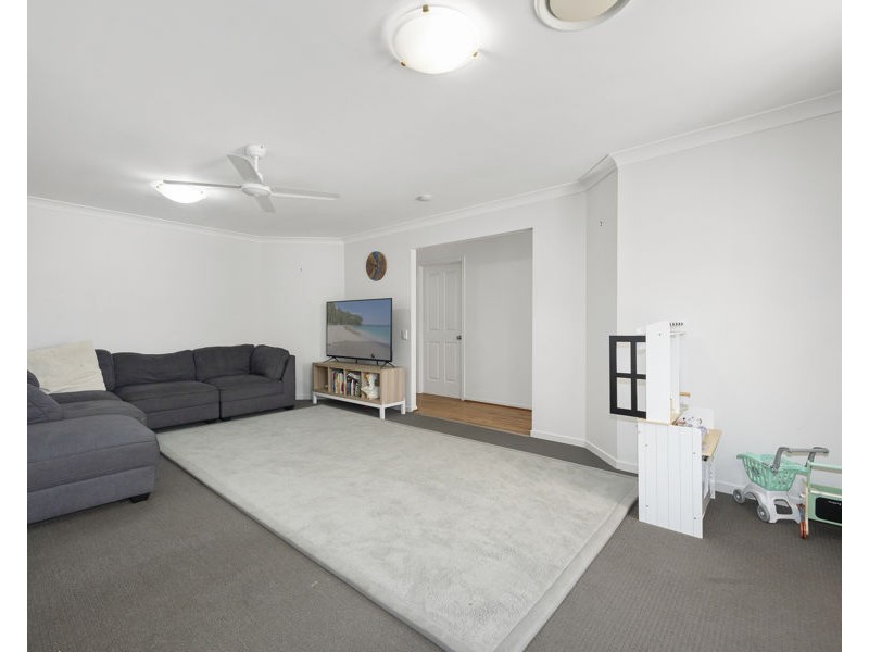 2/22 Fernleigh Cres, Mountain Creek QLD 4557