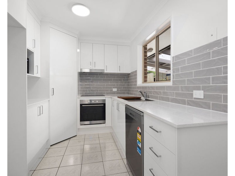 6 Elizabeth Farm Ct, Maroochydore QLD 4558