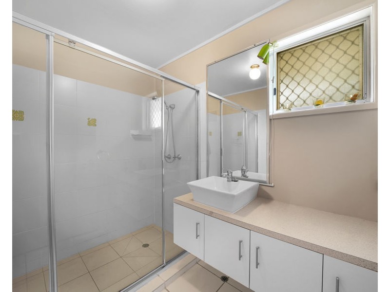 1/9 Dorothy Street, Strathpine QLD 4500