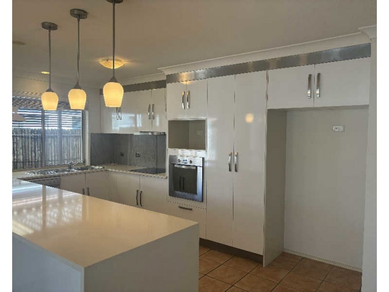 6 Coney Court, Mountain Creek QLD 4557