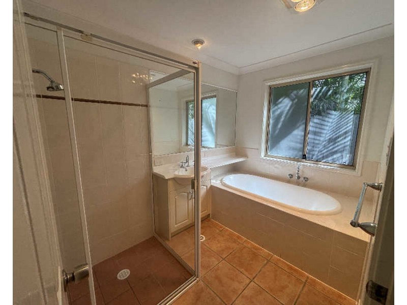 6 Coney Court, Mountain Creek QLD 4557