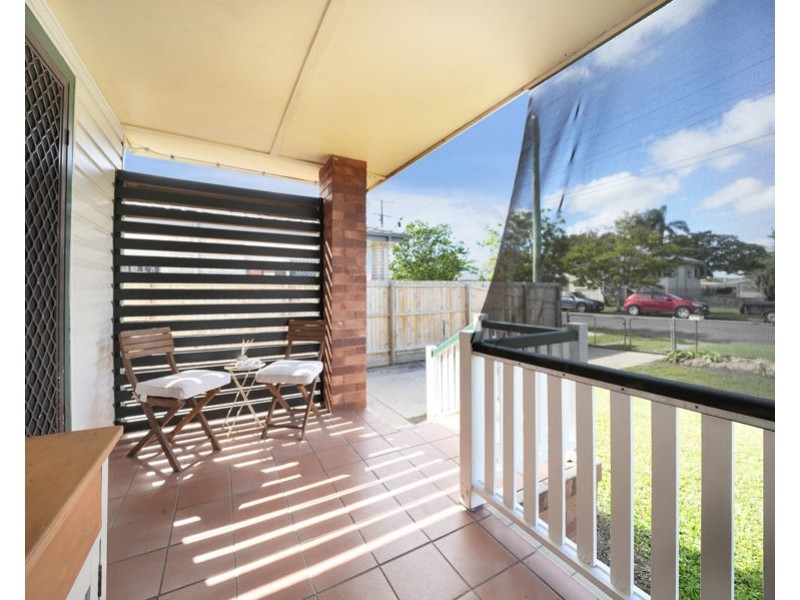 14 Esther Street, Deagon QLD 4017