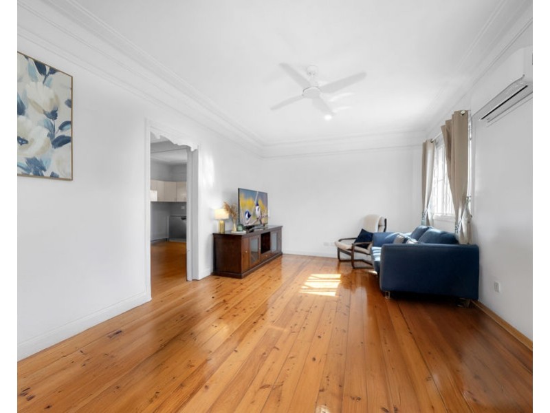 14 Esther Street, Deagon QLD 4017