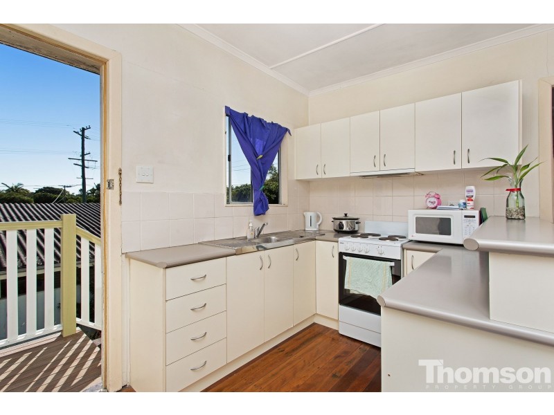 21 THOMAS STREET, Clontarf QLD 4019