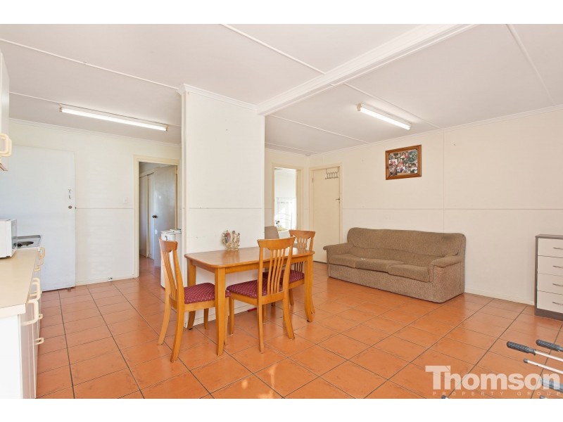 21 THOMAS STREET, Clontarf QLD 4019