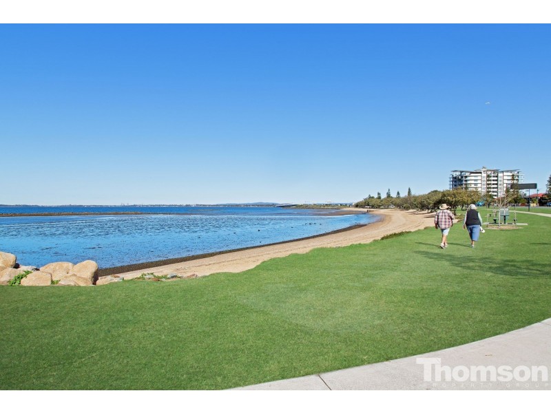 21 THOMAS STREET, Clontarf QLD 4019