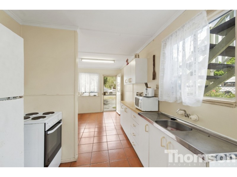 21 THOMAS STREET, Clontarf QLD 4019