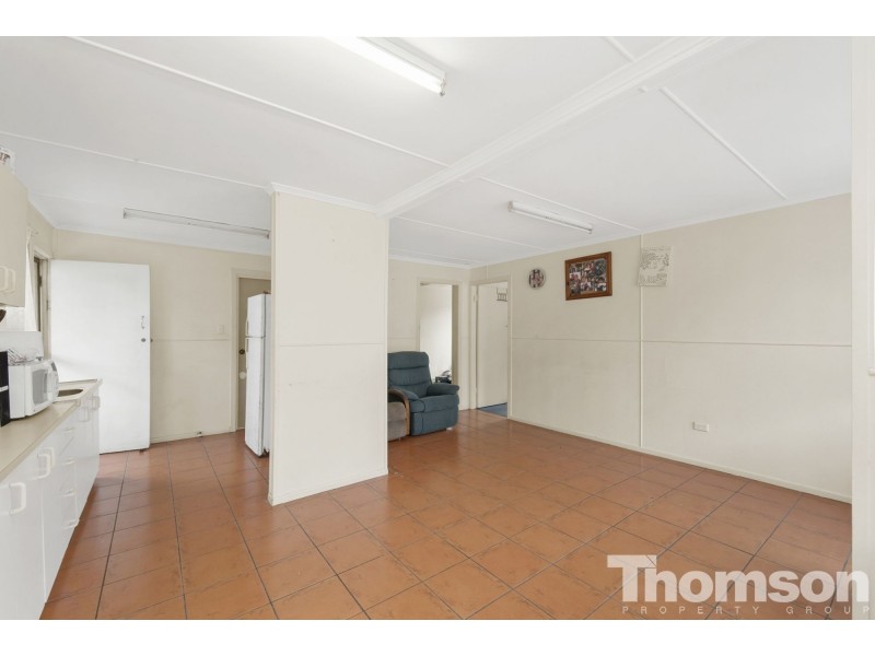 21 THOMAS STREET, Clontarf QLD 4019