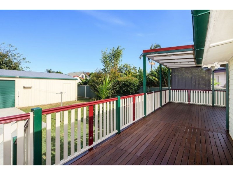 5 Welch St, Clontarf QLD 4019