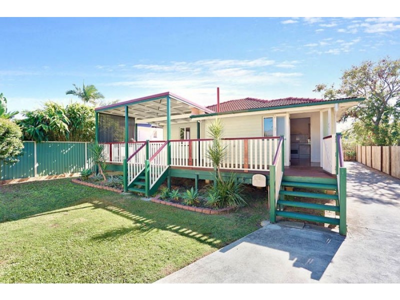 5 Welch St, Clontarf QLD 4019