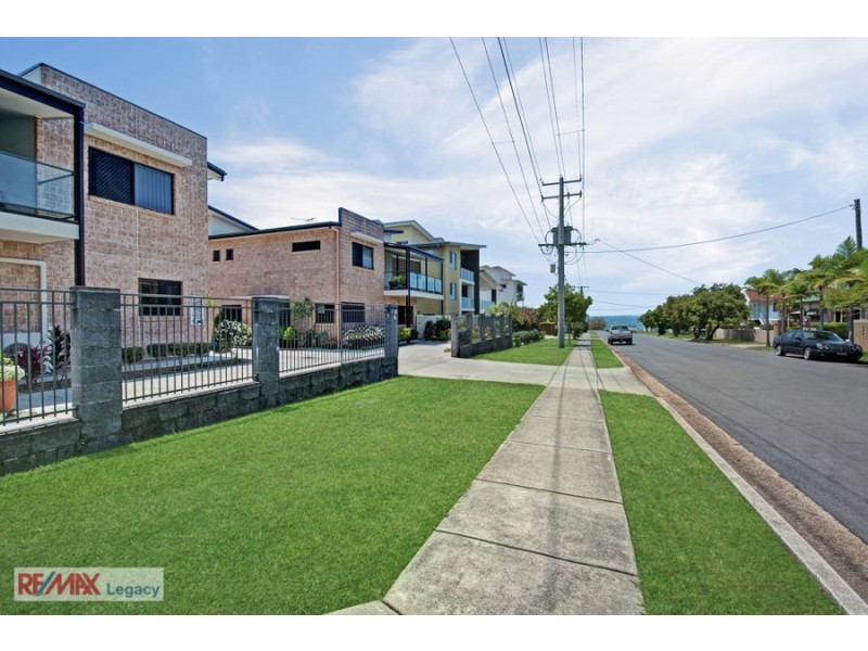 9/12-14 Georgina Street, Woody Point QLD 4019