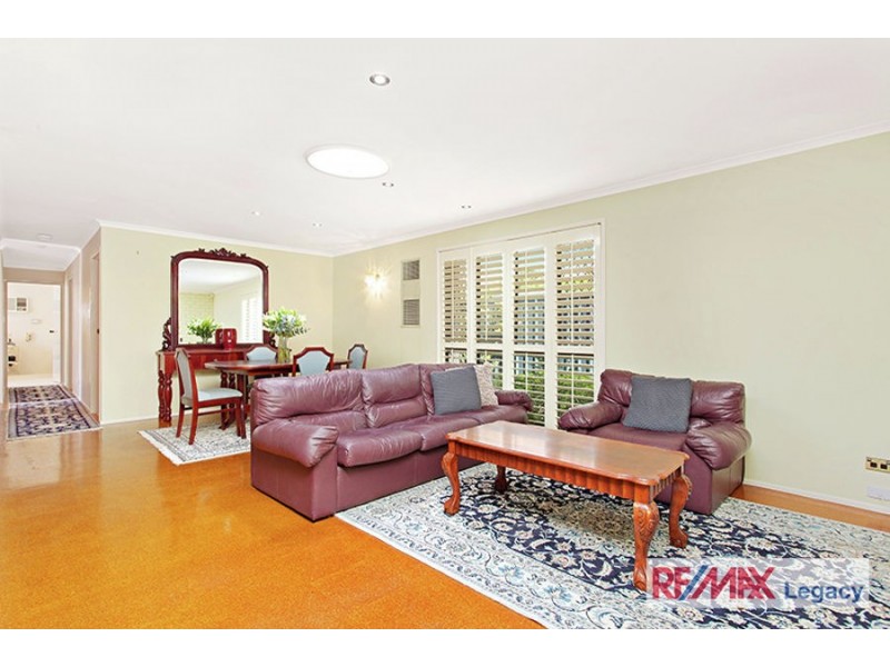 24 DOLPHIN STREET, Newport QLD 4020