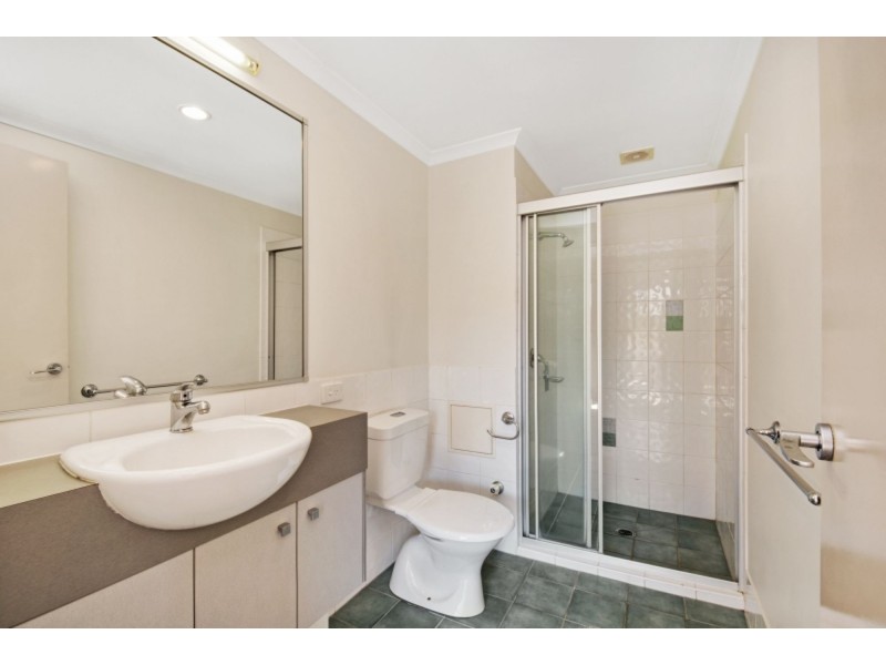 9/82-86 Mein Street, Scarborough QLD 4020