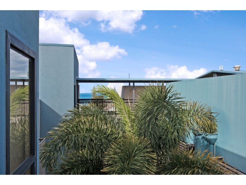 9/82-86 Mein Street, Scarborough QLD 4020