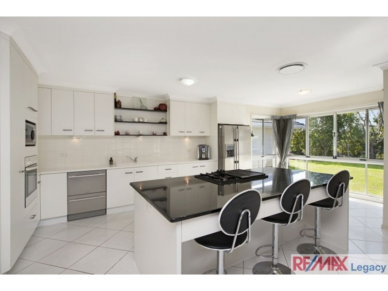 25 DEAR PLACE, Bellmere QLD 4510