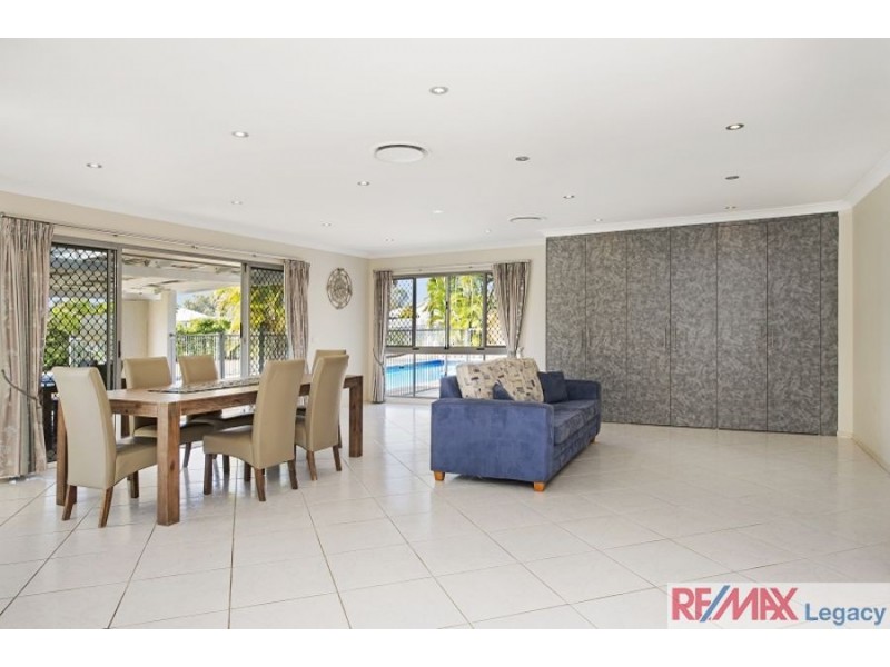 25 DEAR PLACE, Bellmere QLD 4510