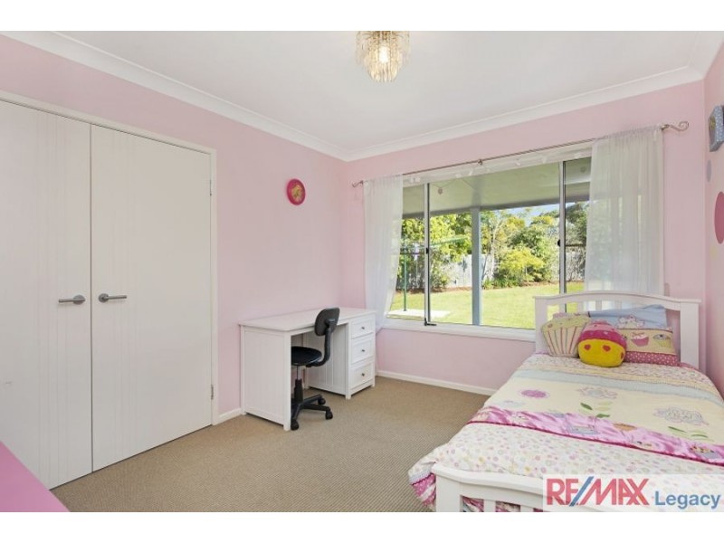 25 DEAR PLACE, Bellmere QLD 4510