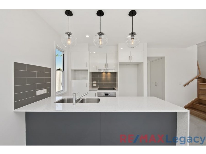 1-3 Twenty Third Ave, Brighton QLD 4017