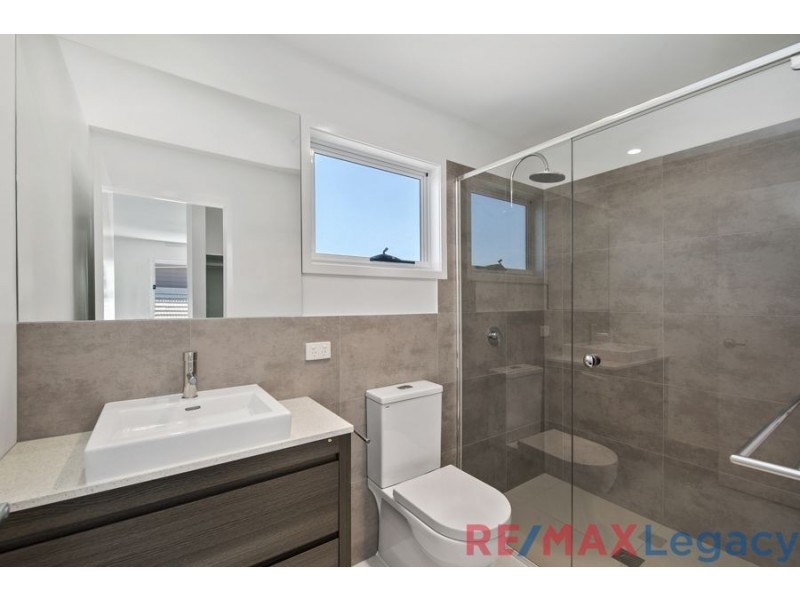 1-3 Twenty Third Ave, Brighton QLD 4017