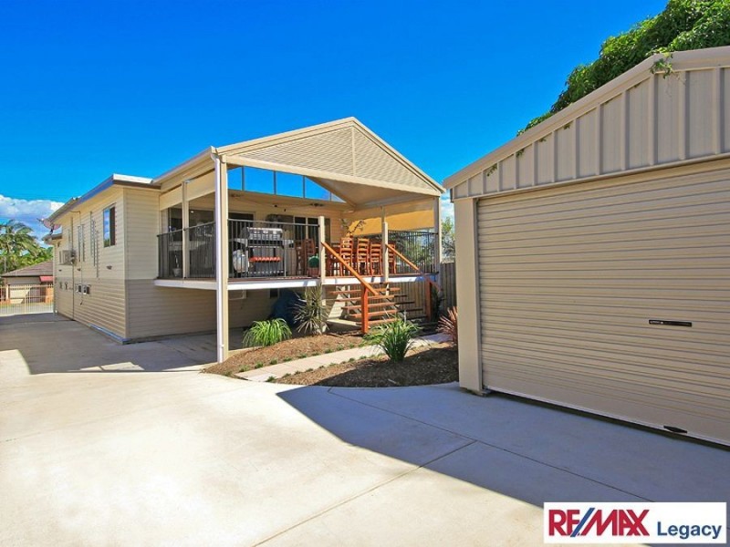 18 Hardiman St, Woody Point QLD 4019