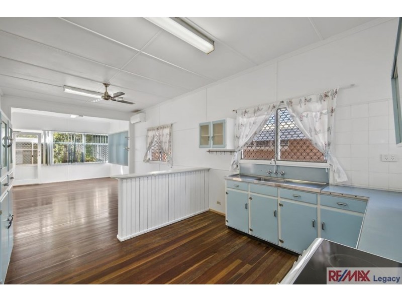 45 Campbell Street, Scarborough QLD 4020