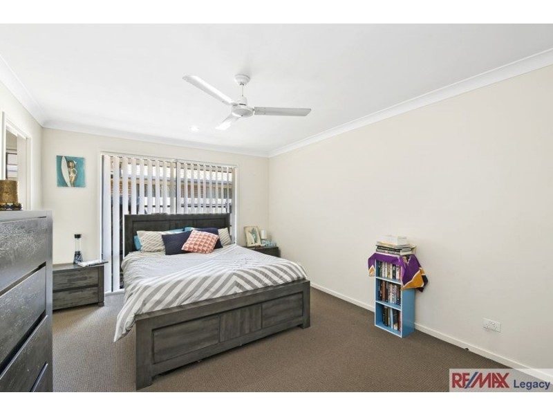 10 Lacebark Street, Morayfield QLD 4506