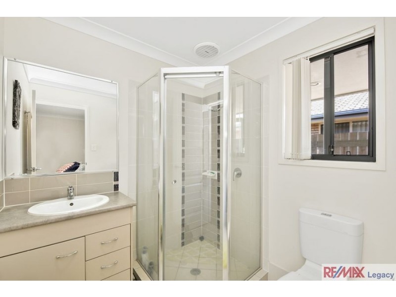 10 Lacebark Street, Morayfield QLD 4506
