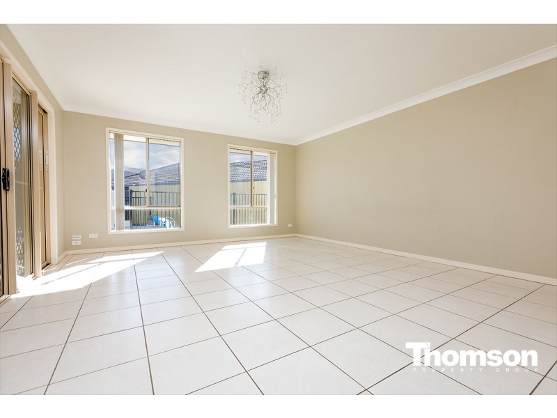 8 Crinum Court, Narangba QLD 4504