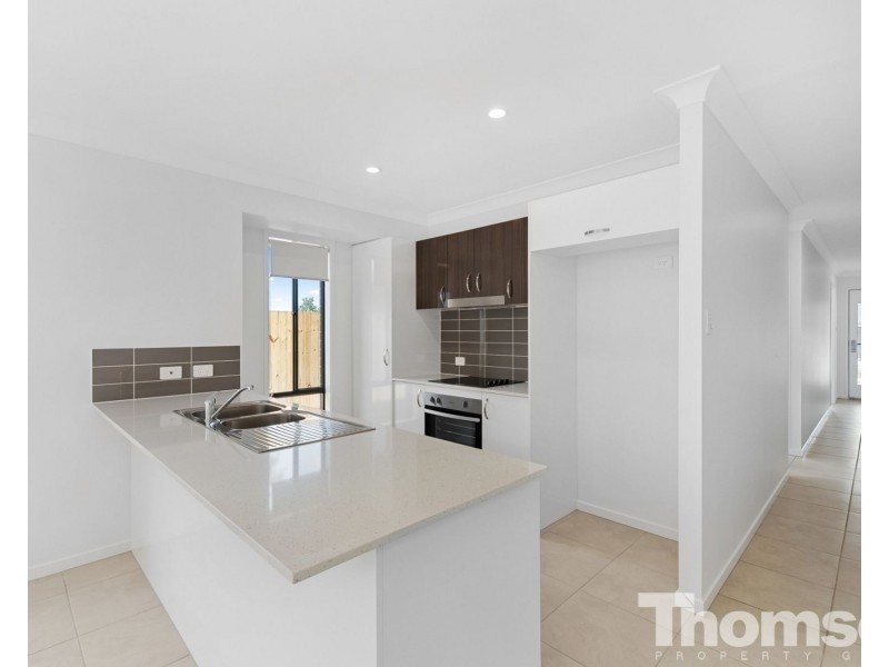 44 Riviera Street, Burpengary QLD 4505