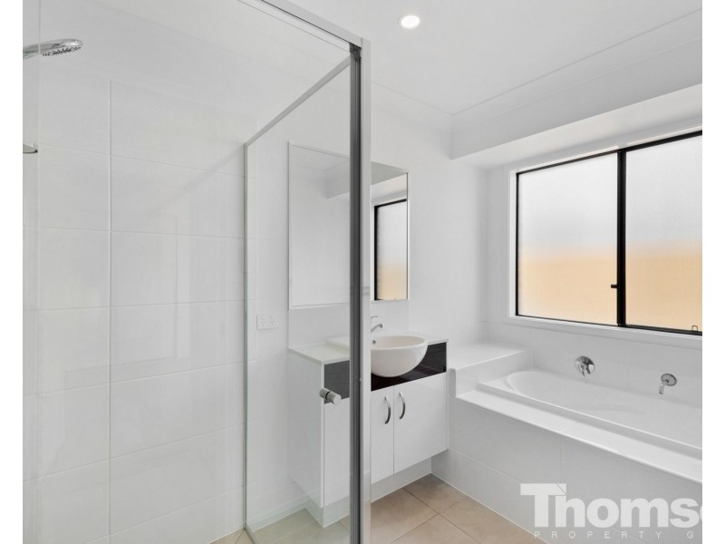 44 Riviera Street, Burpengary QLD 4505