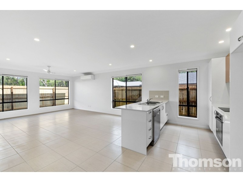 33 Riviera Street, Burpengary QLD 4505