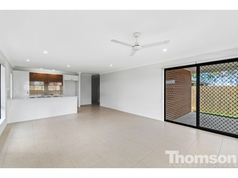 33 Riviera Street, Burpengary QLD 4505