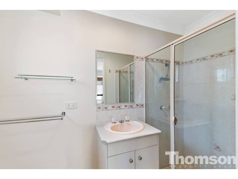 6 DOYEN COURT, Warner QLD 4500