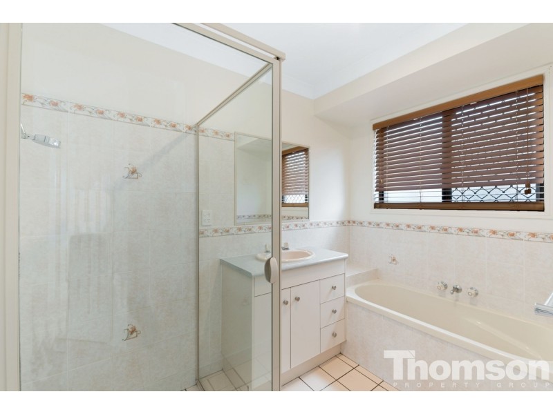 6 DOYEN COURT, Warner QLD 4500