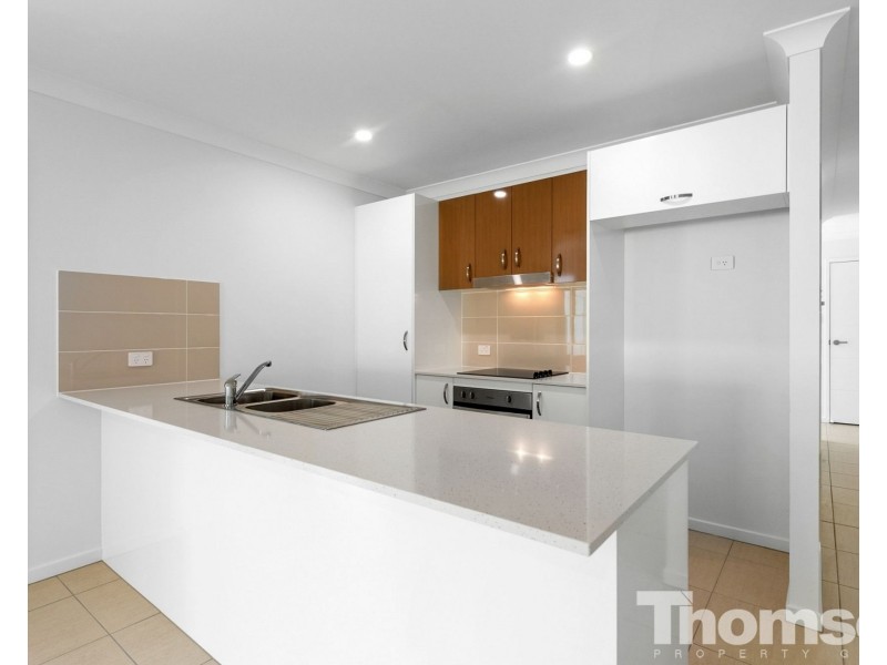 2/1 Corsair Street, Burpengary QLD 4505