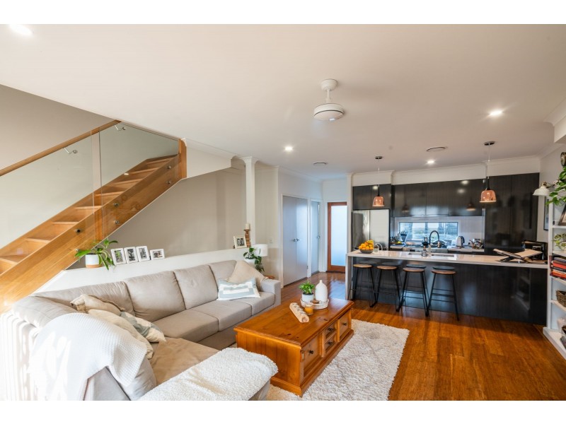 51 Railway Parade, Norman Park QLD 4170