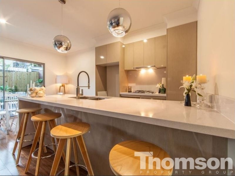 13/51 Railway Parade, Norman Park QLD 4170