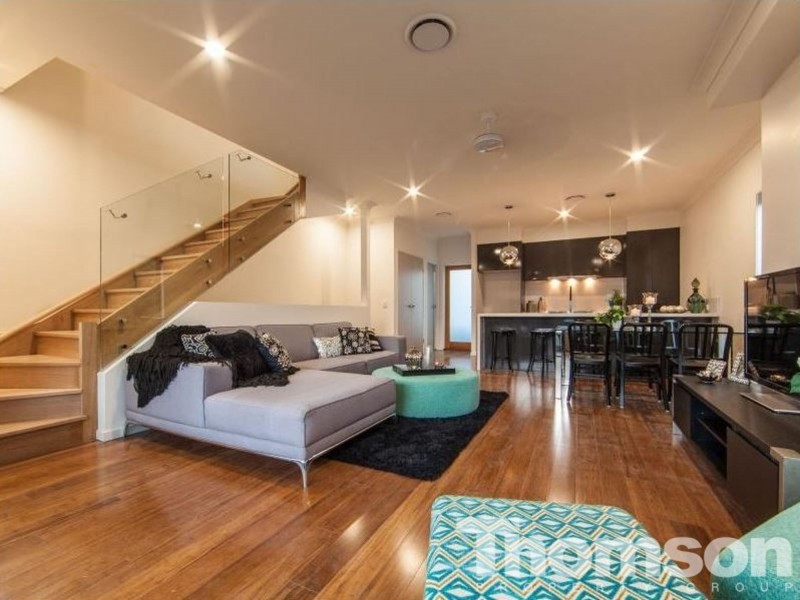 15/51 Railway Parade, Norman Park QLD 4170