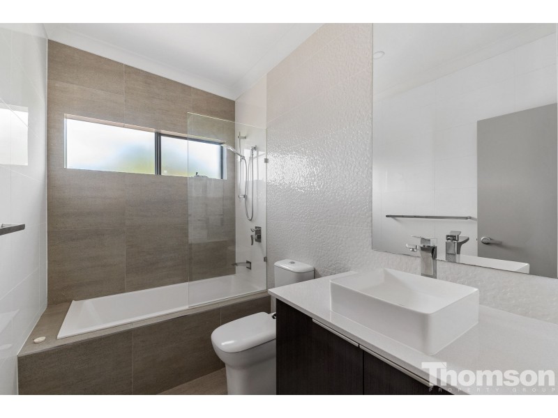 13/51 Railway Parade, Norman Park QLD 4170