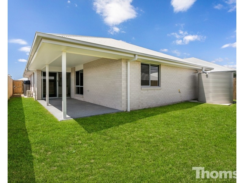 4 Benjamen Crescent, Bells Creek QLD 4551