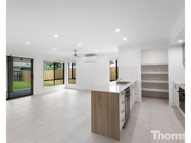 87 Cronin Street, Morayfield QLD 4506