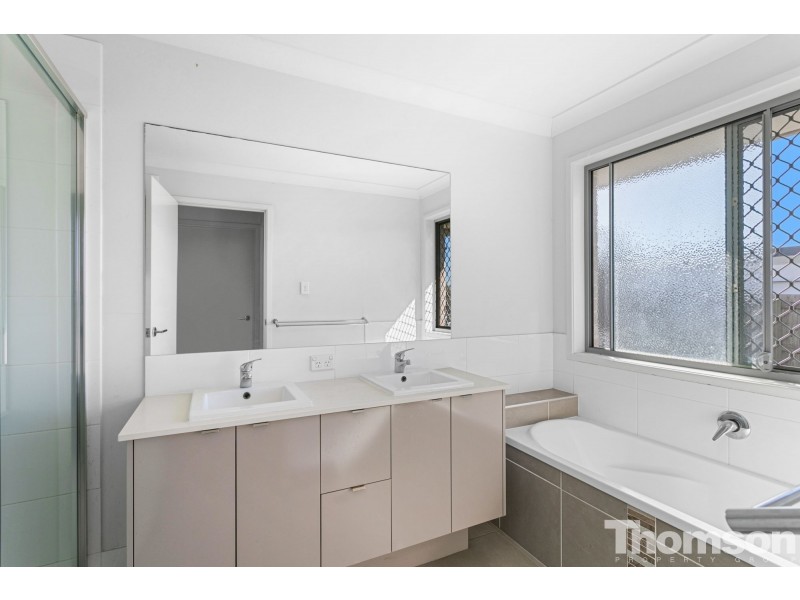 6 Shepherdson Street, Dakabin QLD 4503