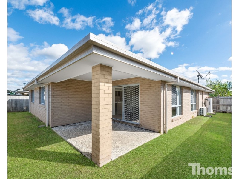 8 Hubner Drive, Rothwell QLD 4022